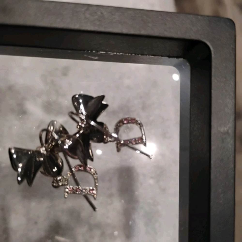 Christian Dior Silver and Pink Bow "D" Women's Fish Hook Earrings - Picture 4 of 5